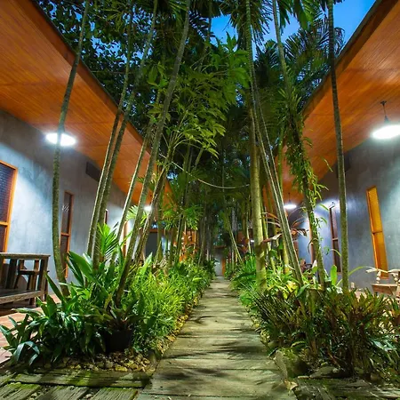 Huen San Fang Hotel โรงแรมเฮือนแสนฝาง Exterior photo