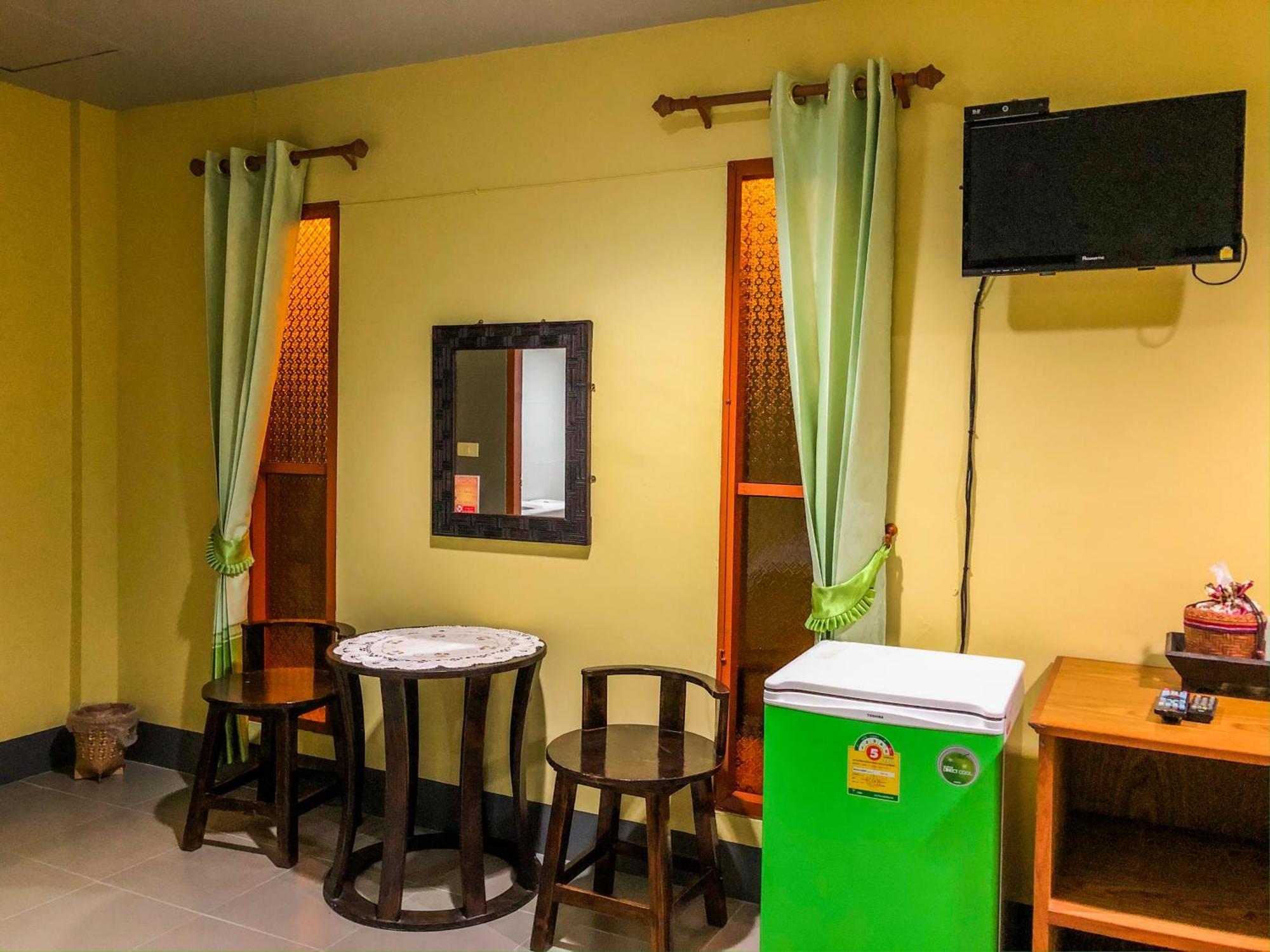 Huen San โรงแรมเฮือนแสนฝาง Villa Fang